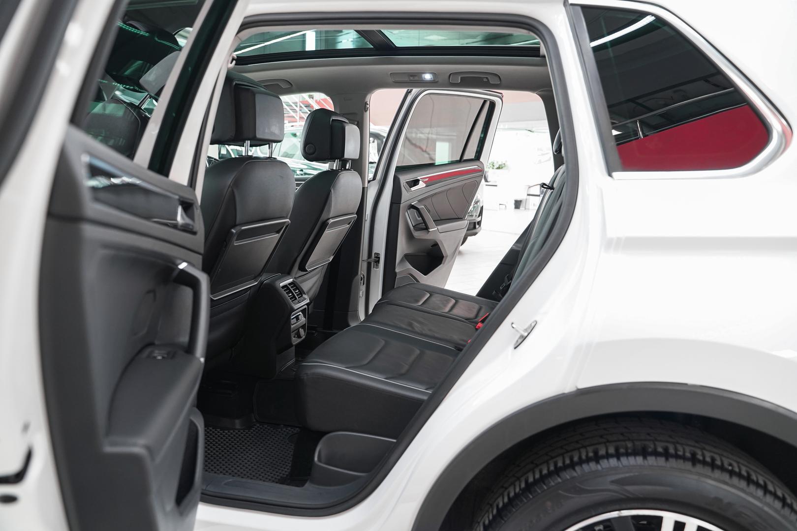 Volkswagen Tiguan 2018, белый, ДЦ Орехово