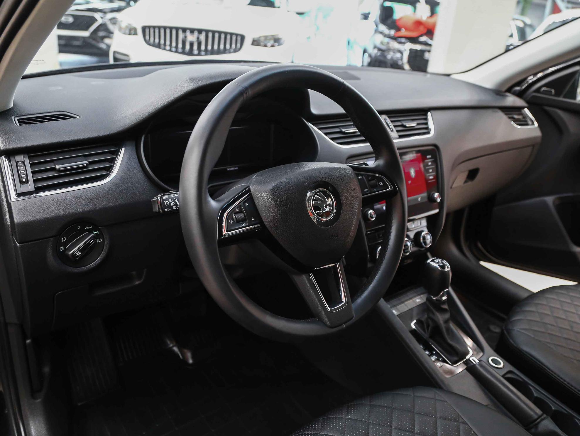 Skoda Octavia 2018, черный, ДЦ Орехово
