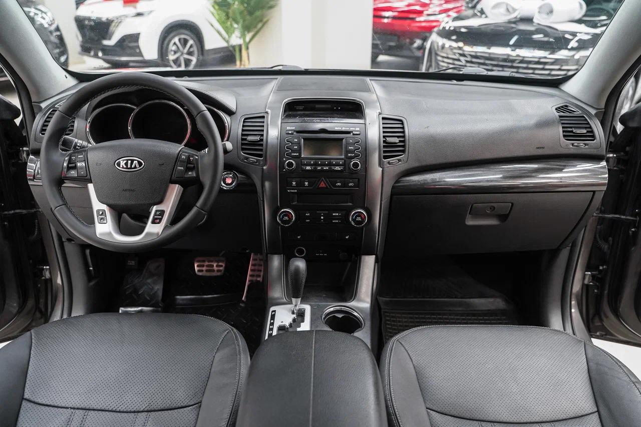 Kia Sorento 2012, серый, ДЦ Орехово