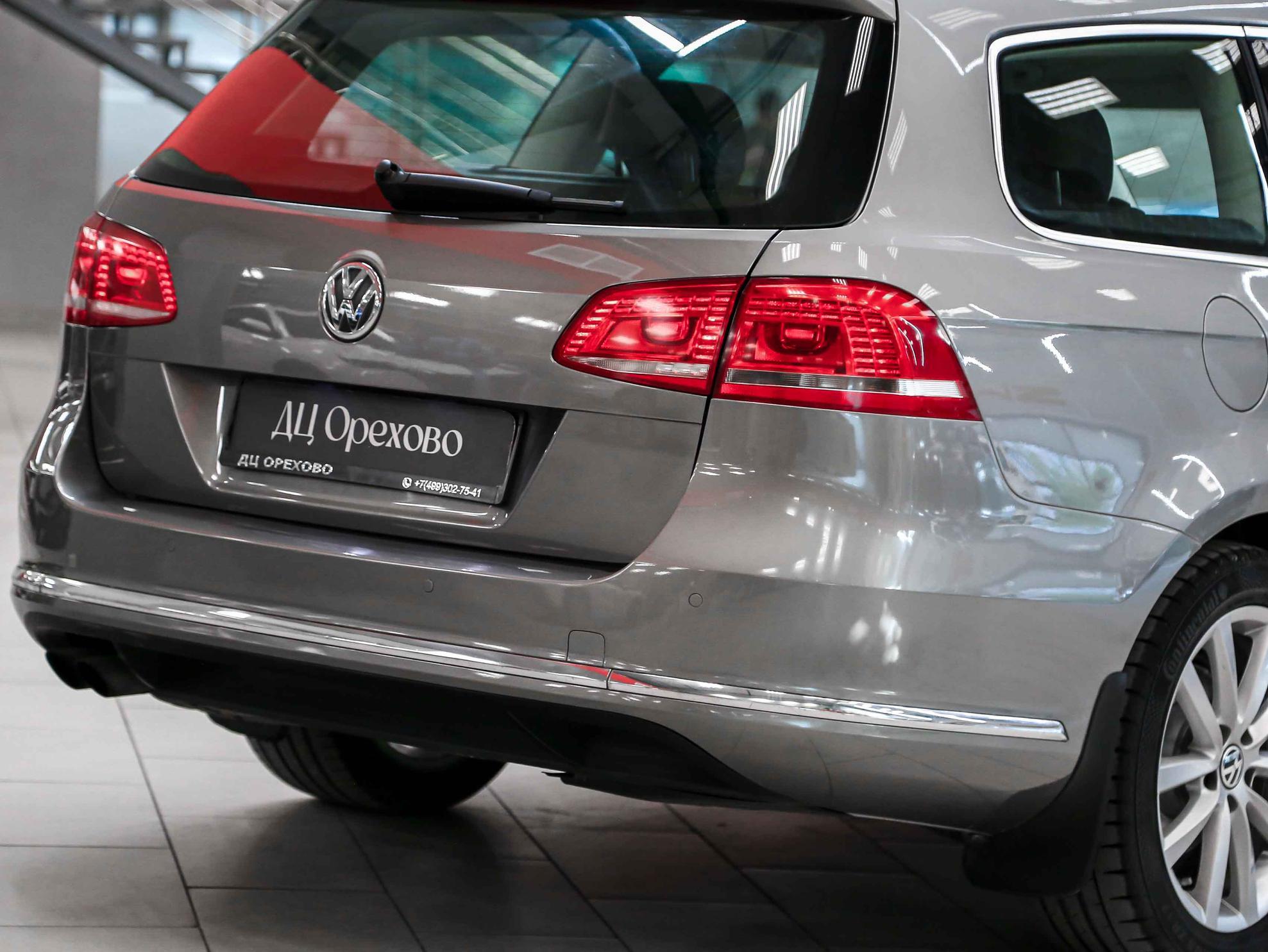 Volkswagen Passat 2012, бежевый, ДЦ Орехово