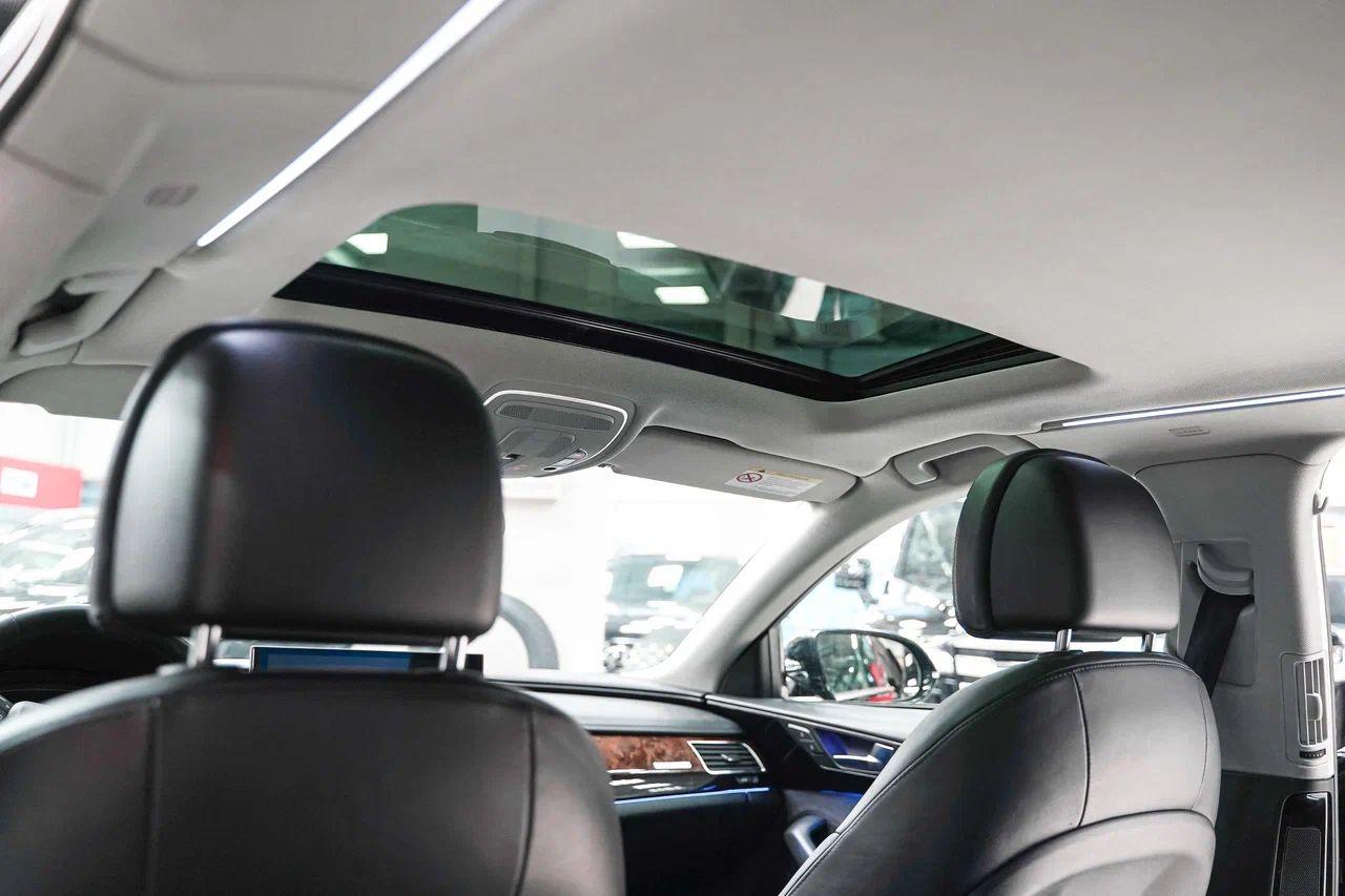 Audi A8 2011, черный, ДЦ Орехово