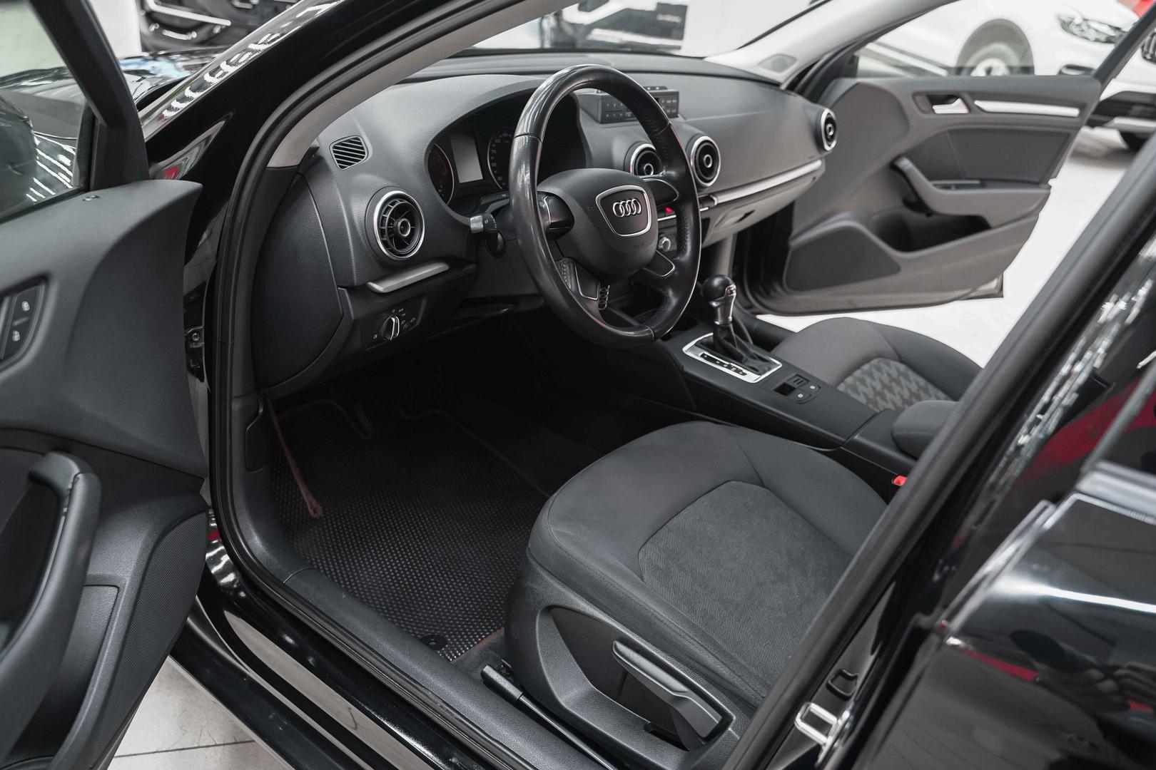 Audi A3 2014, черный, ДЦ Орехово