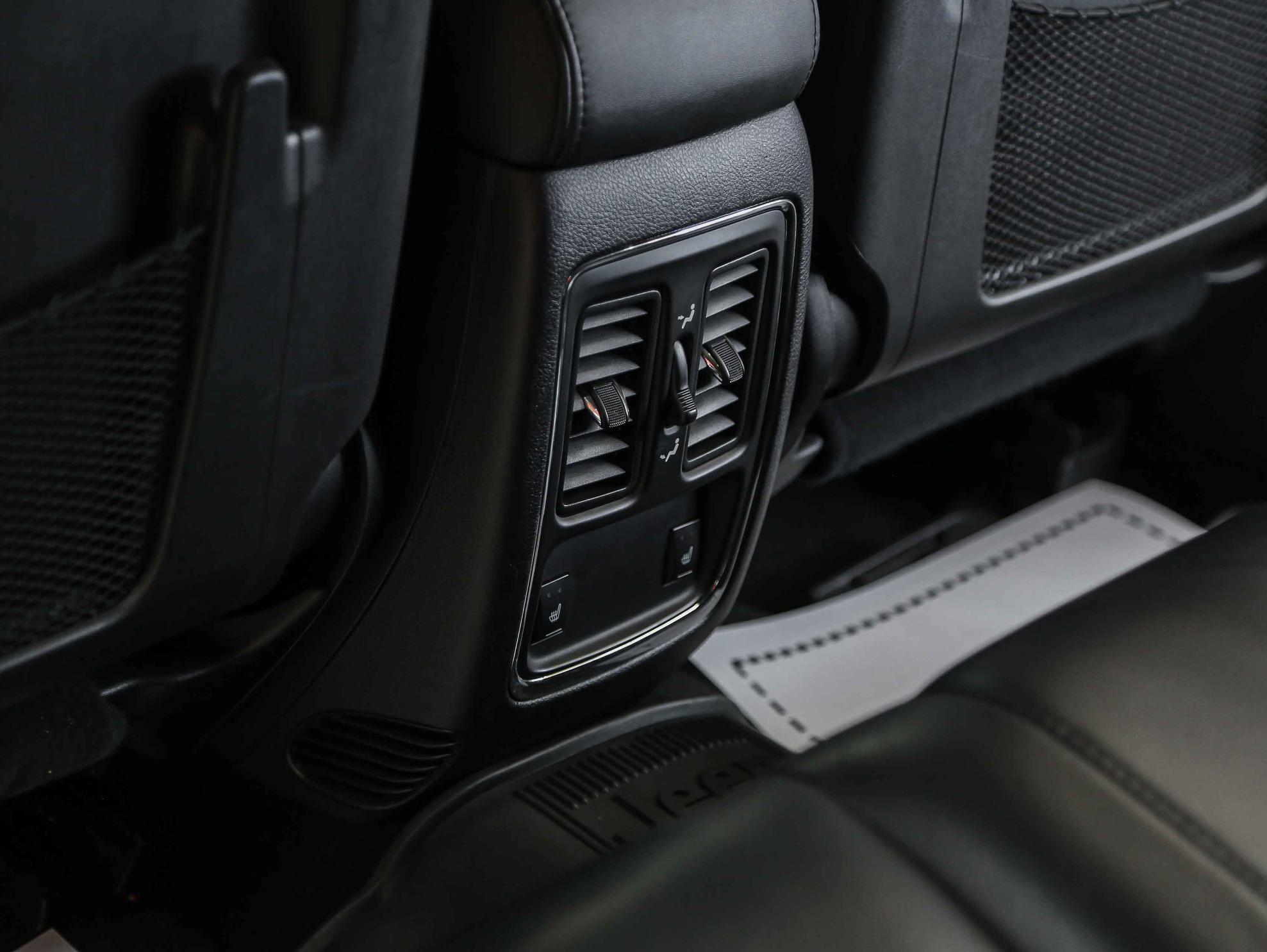 Jeep Grand Cherokee 2011, черный, ДЦ Орехово