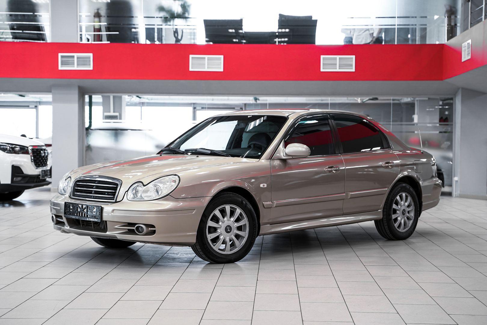 Hyundai Sonata 2004, бежевый, ДЦ Орехово