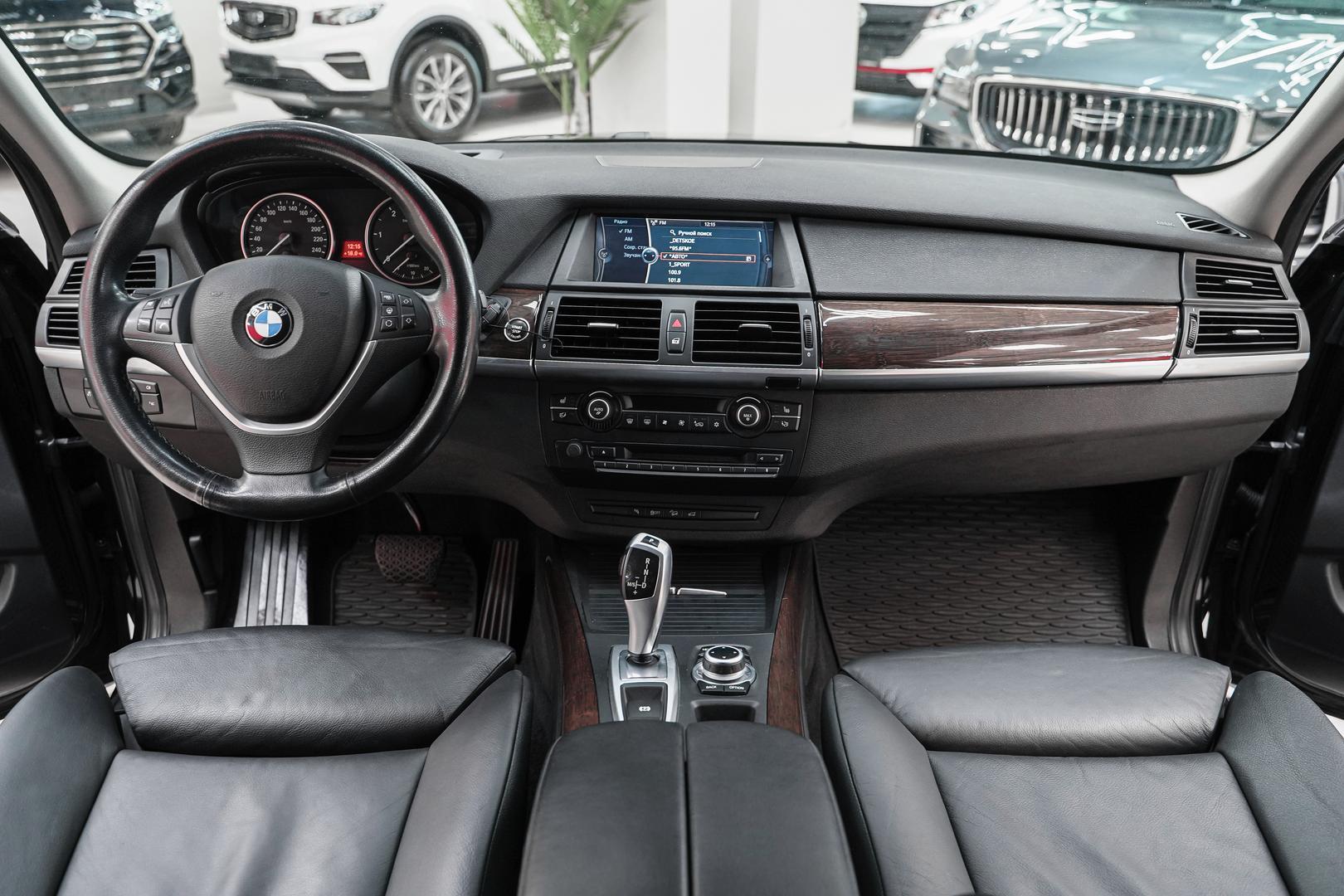 BMW X5 2013, черный, ДЦ Орехово