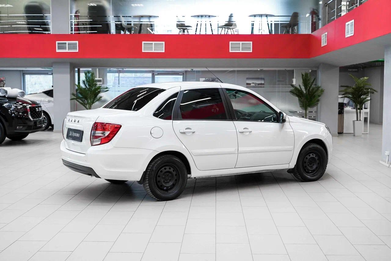 LADA (ВАЗ) Granta 2021, белый, ДЦ Орехово