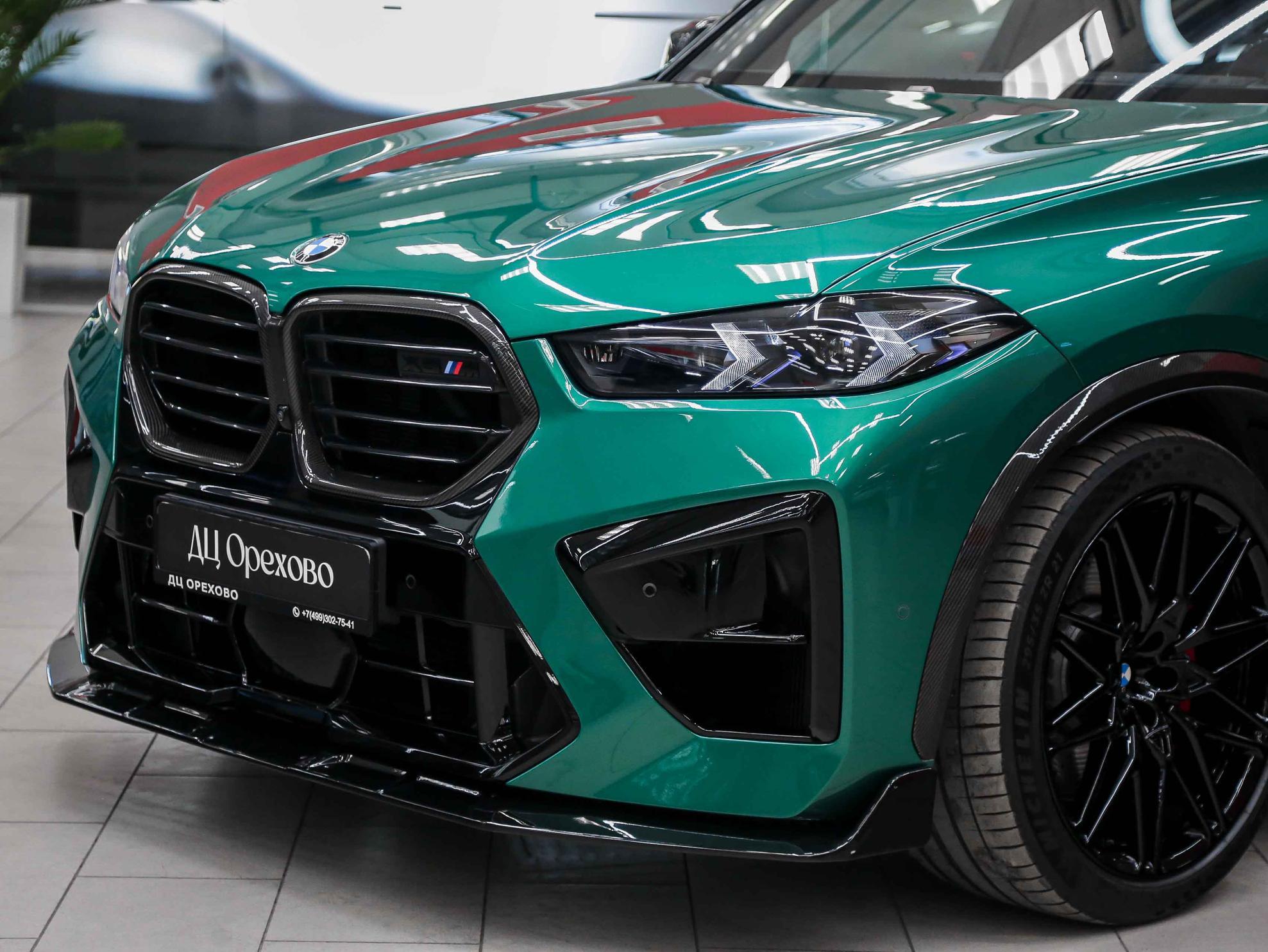 BMW X5 M 2023, зеленый, ДЦ Орехово