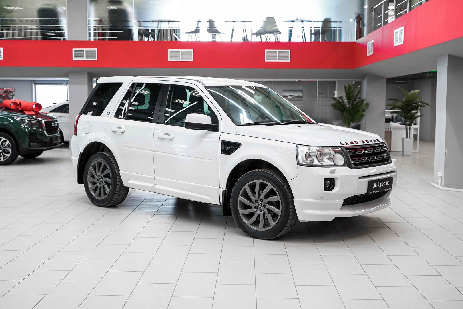 Land Rover Freelander 2011, белый, ДЦ Орехово