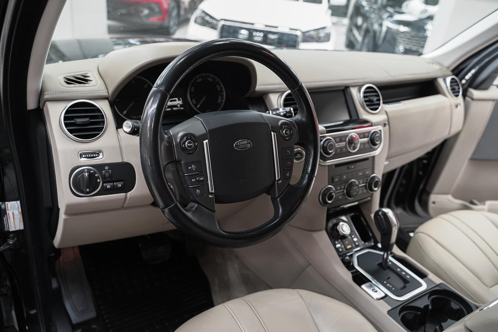 Land Rover Discovery 2012, черный, ДЦ Орехово