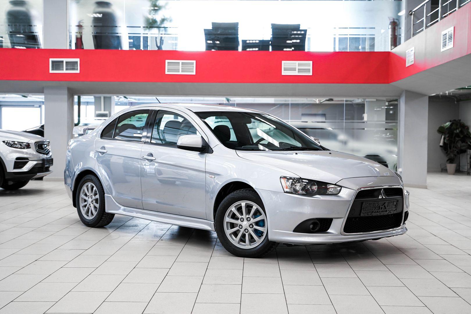 Mitsubishi Lancer 2012, серебряный, ДЦ Орехово