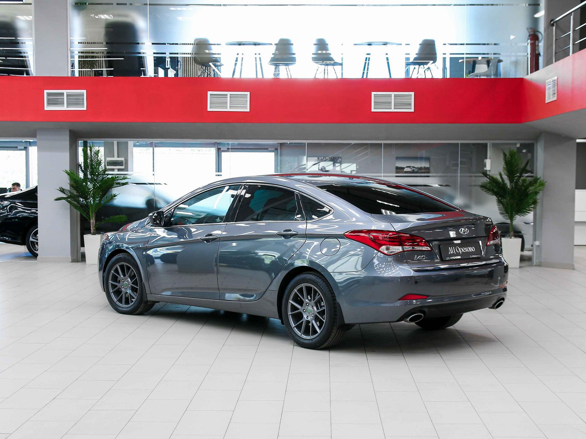 Hyundai i40 2016, серый, ДЦ Орехово