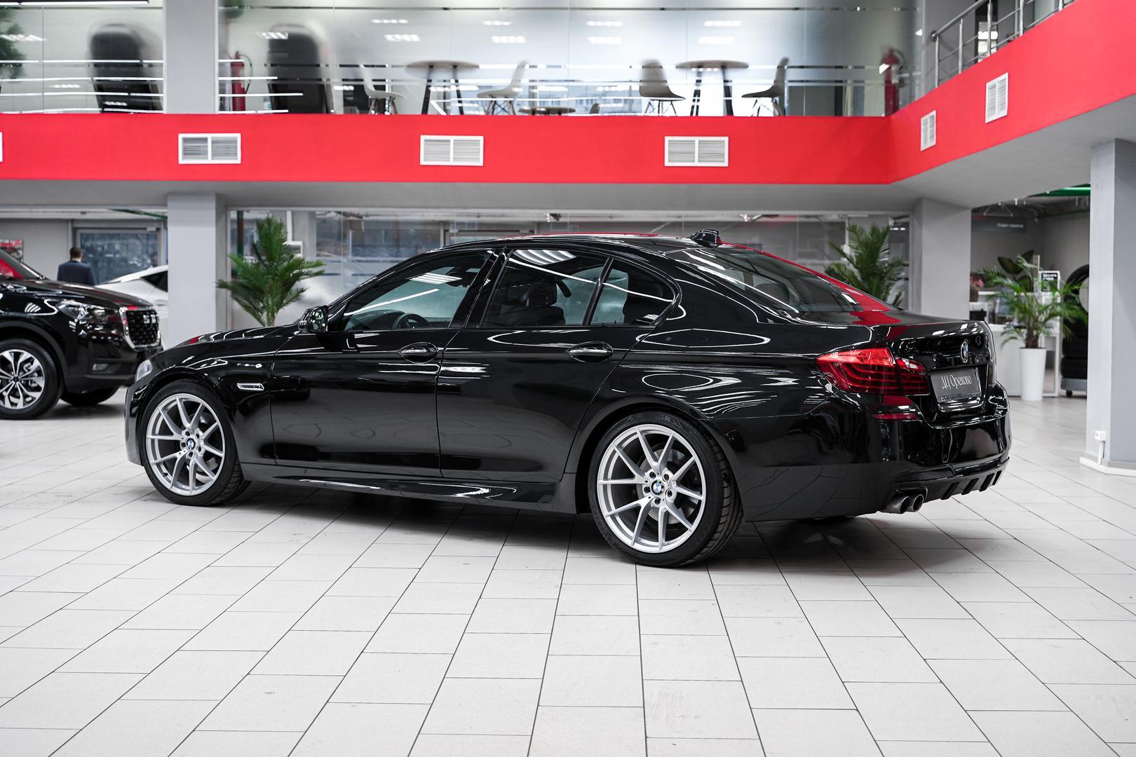 BMW 5 серии 2016, черный, ДЦ Орехово