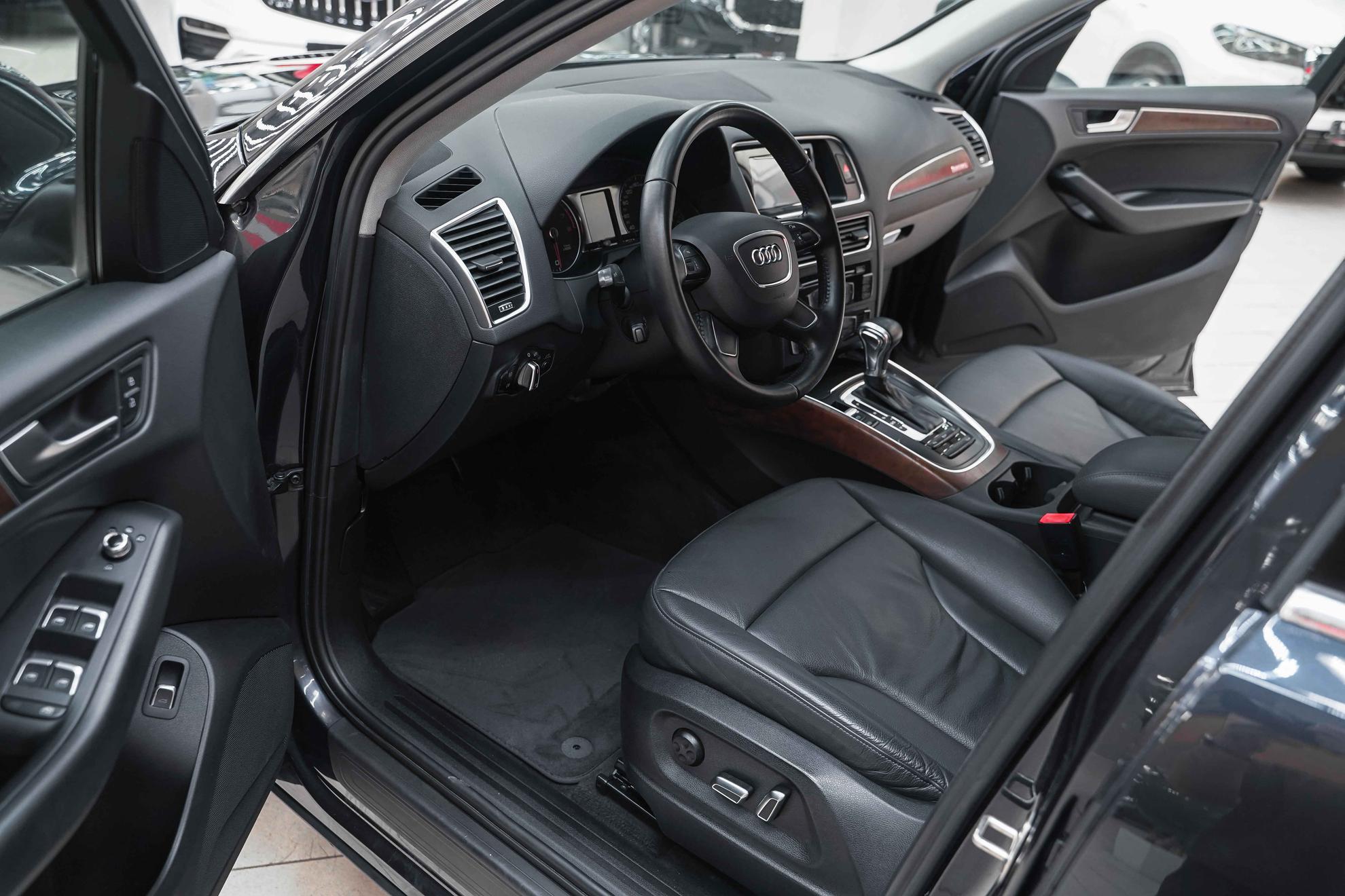 Audi Q5 2014, черный, ДЦ Орехово