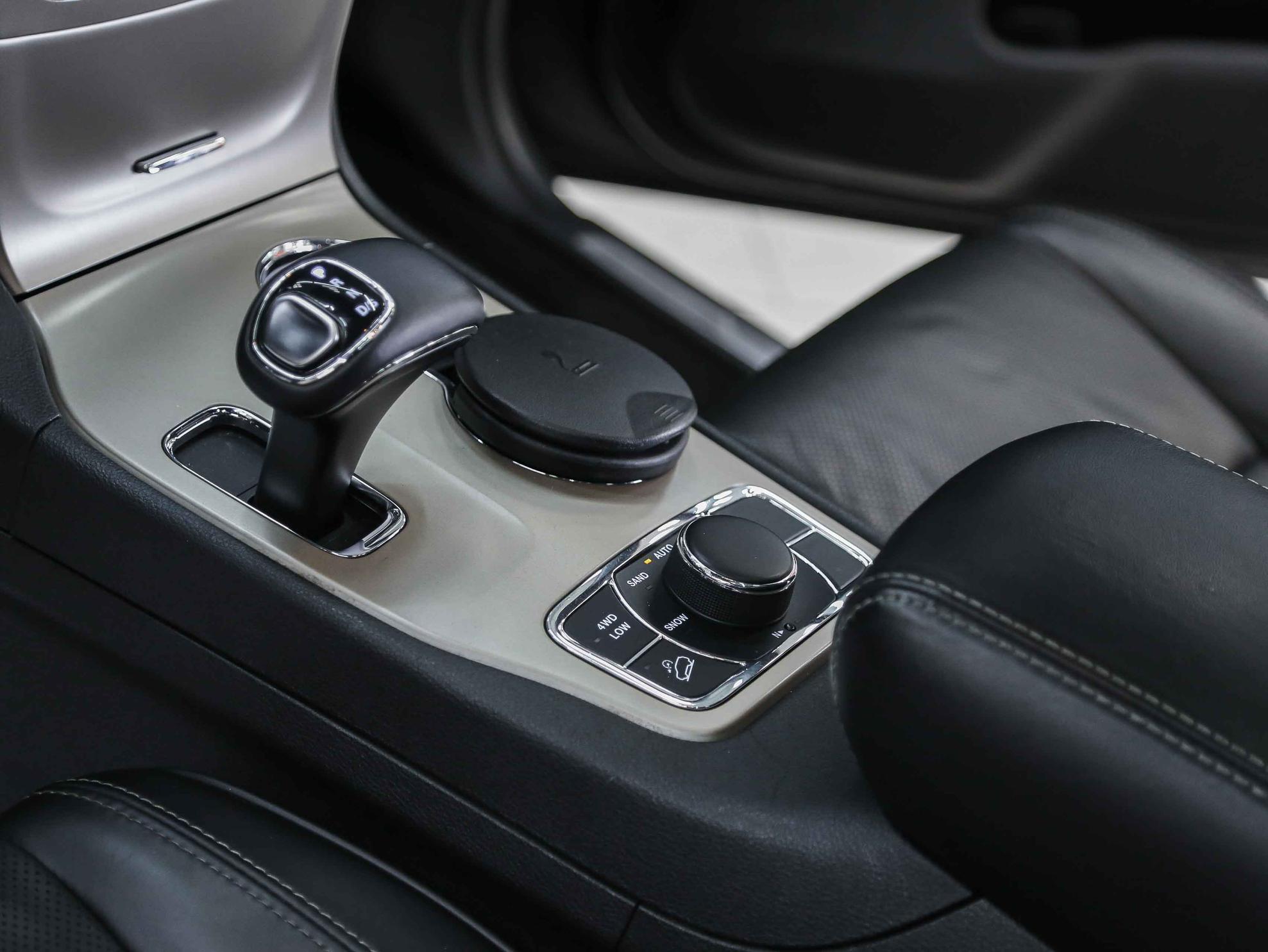 Jeep Grand Cherokee 2013, серый, ДЦ Орехово