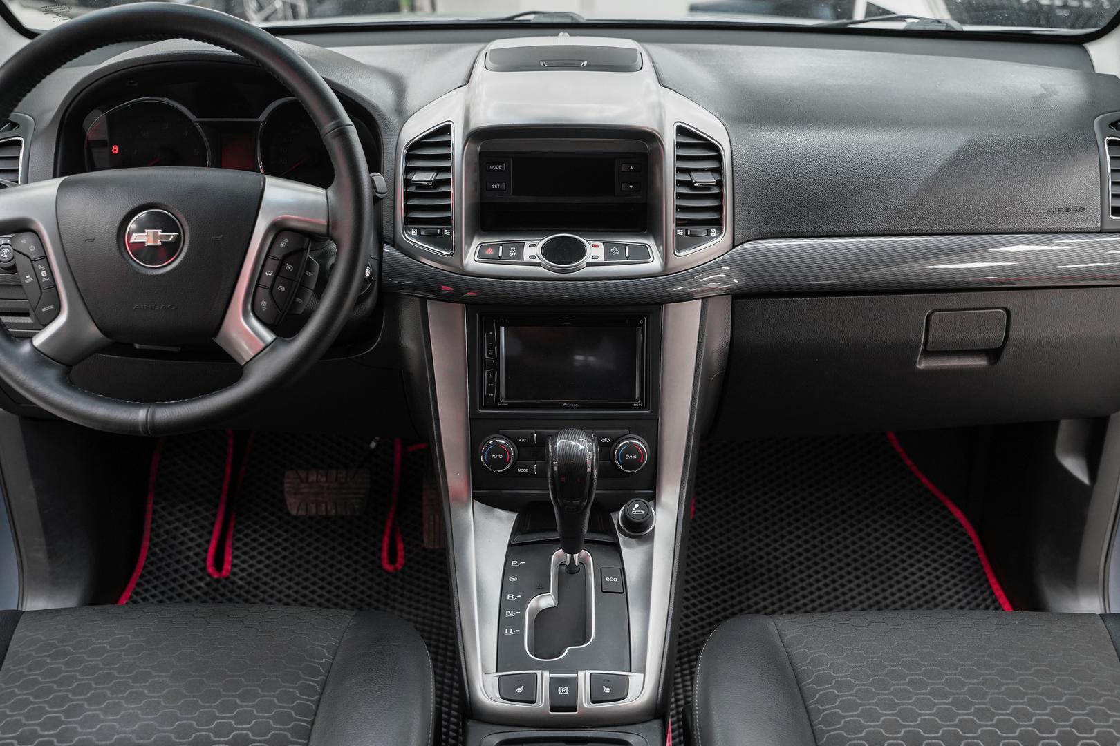 Chevrolet Captiva 2014, серый, ДЦ Орехово