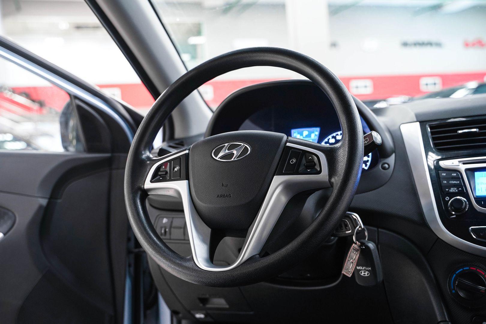 Hyundai Solaris 2012, серый, ДЦ Орехово