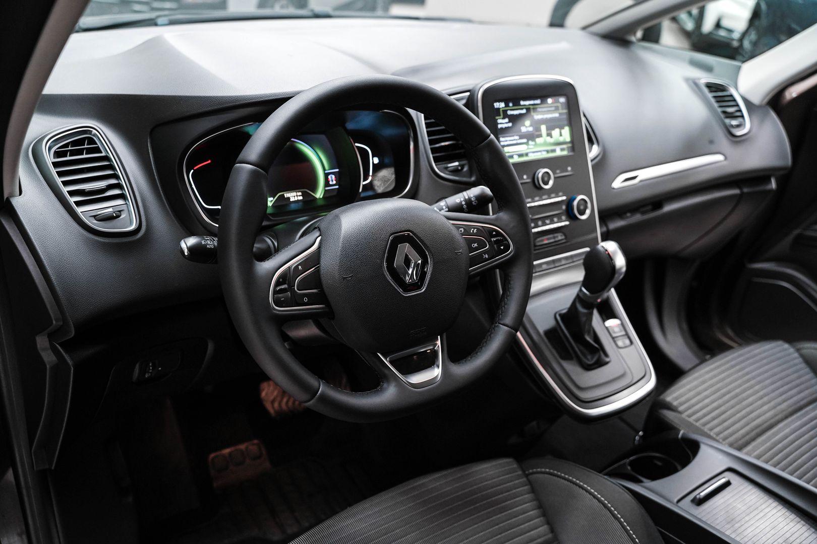 Renault Scenic 2017, коричневый, ДЦ Орехово