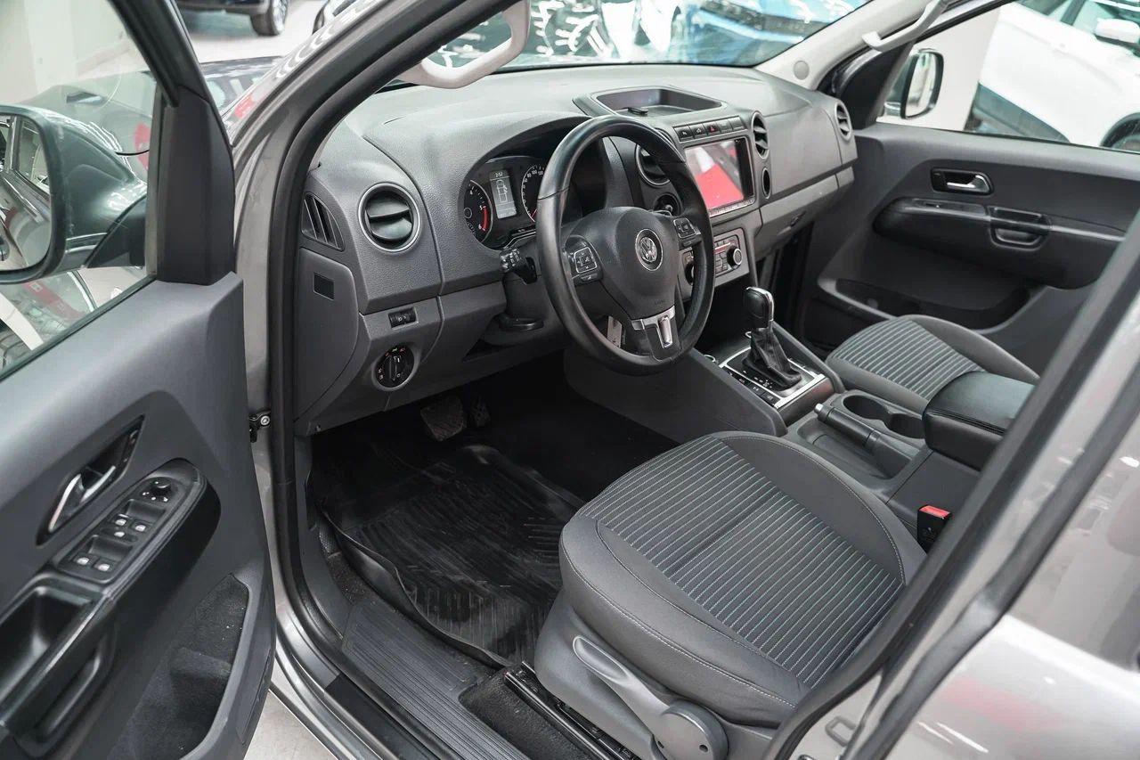 Volkswagen Amarok 2013, серый, ДЦ Орехово