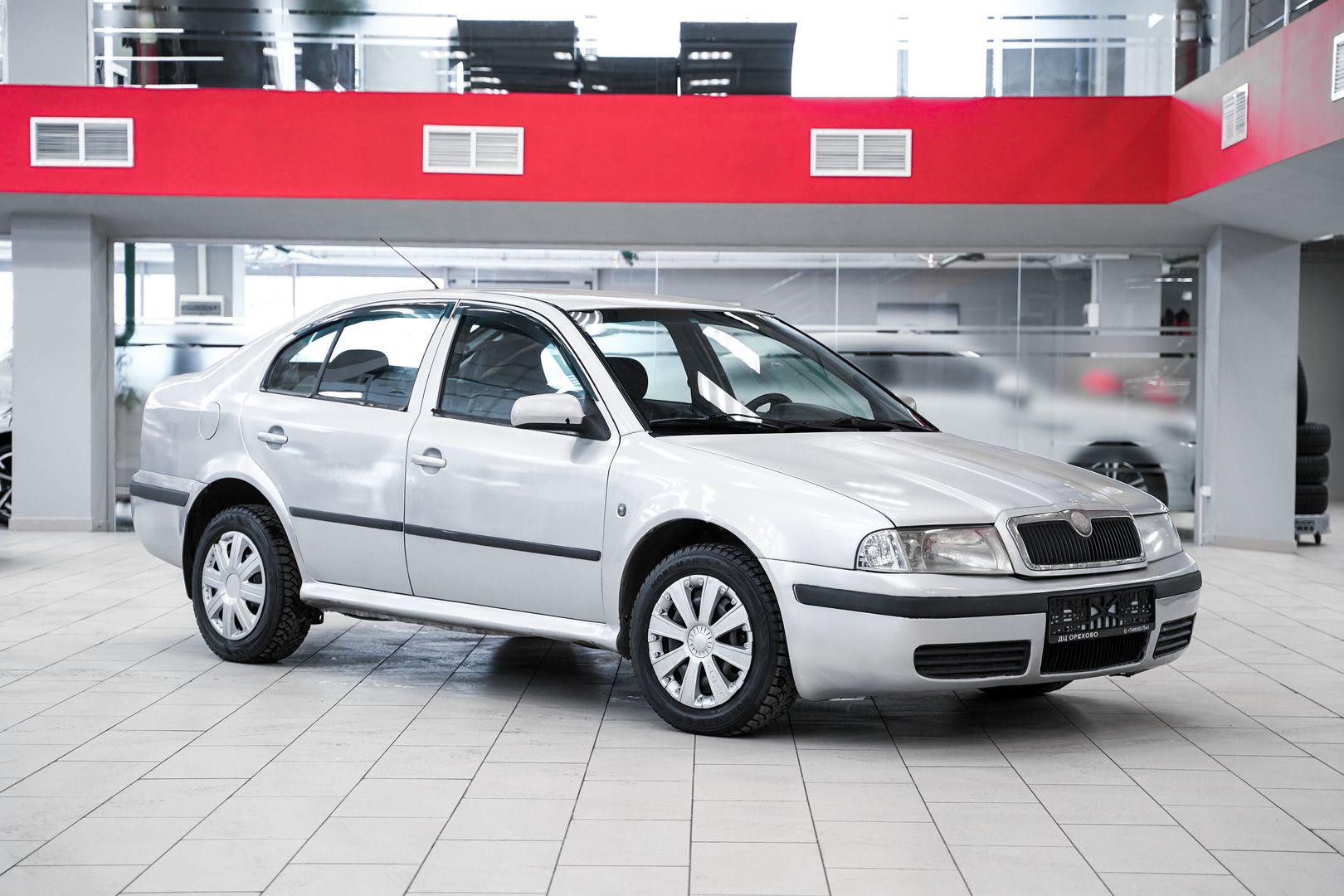 Skoda Octavia 2008, серебряный, ДЦ Орехово