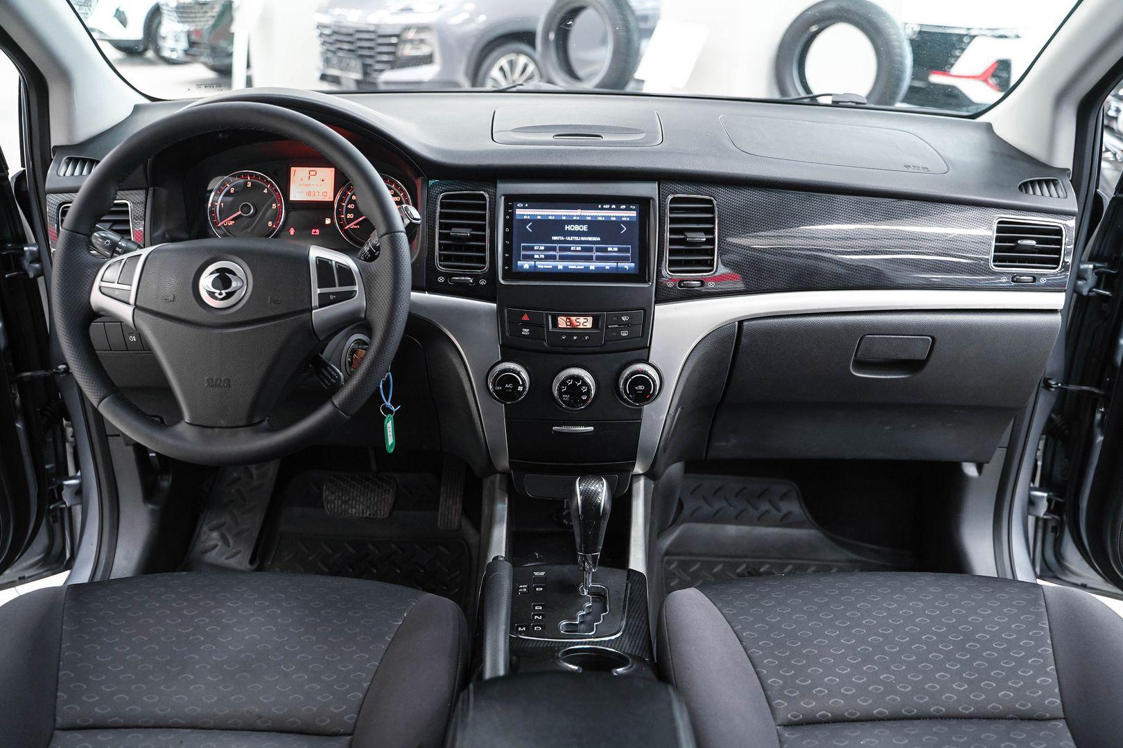 SsangYong Actyon 2012, серый, ДЦ Орехово
