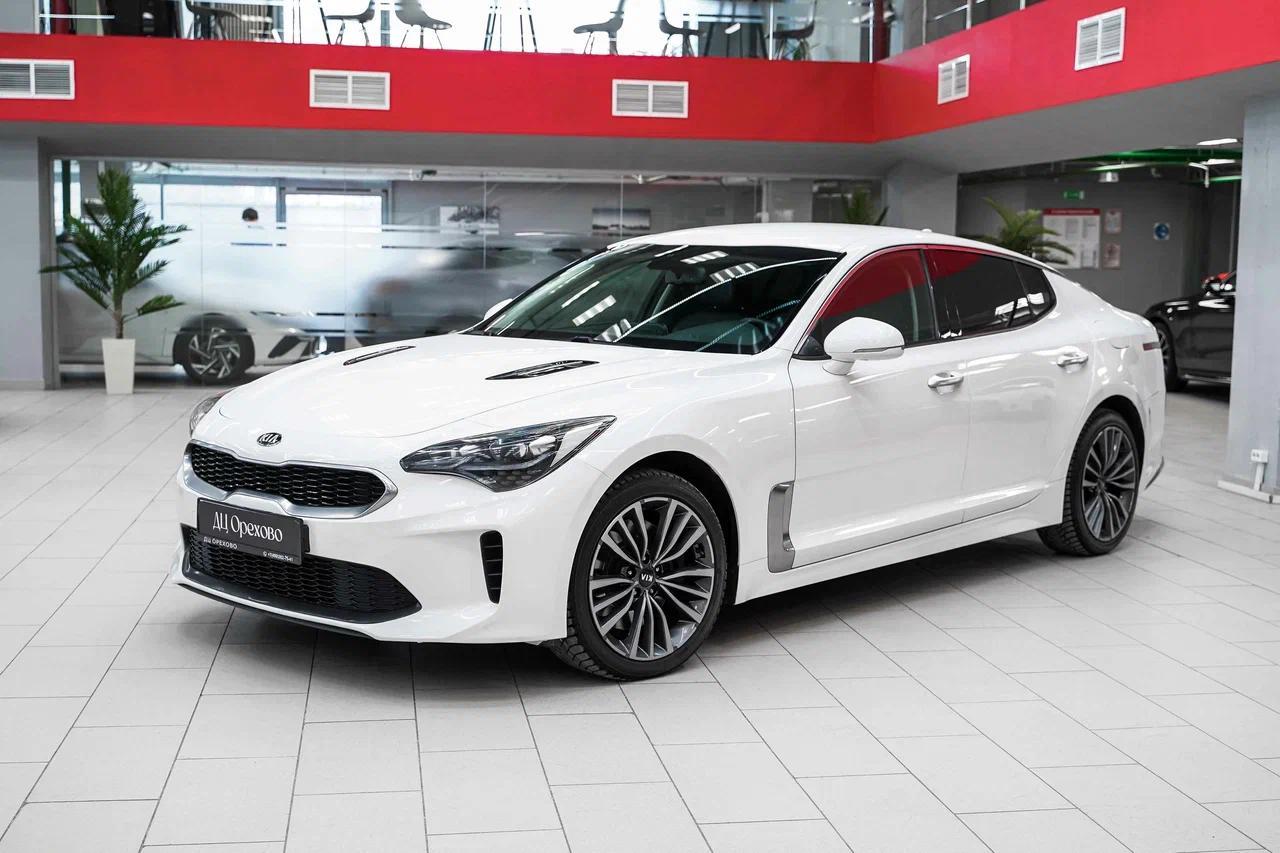 Kia Stinger 2018, белый, ДЦ Орехово