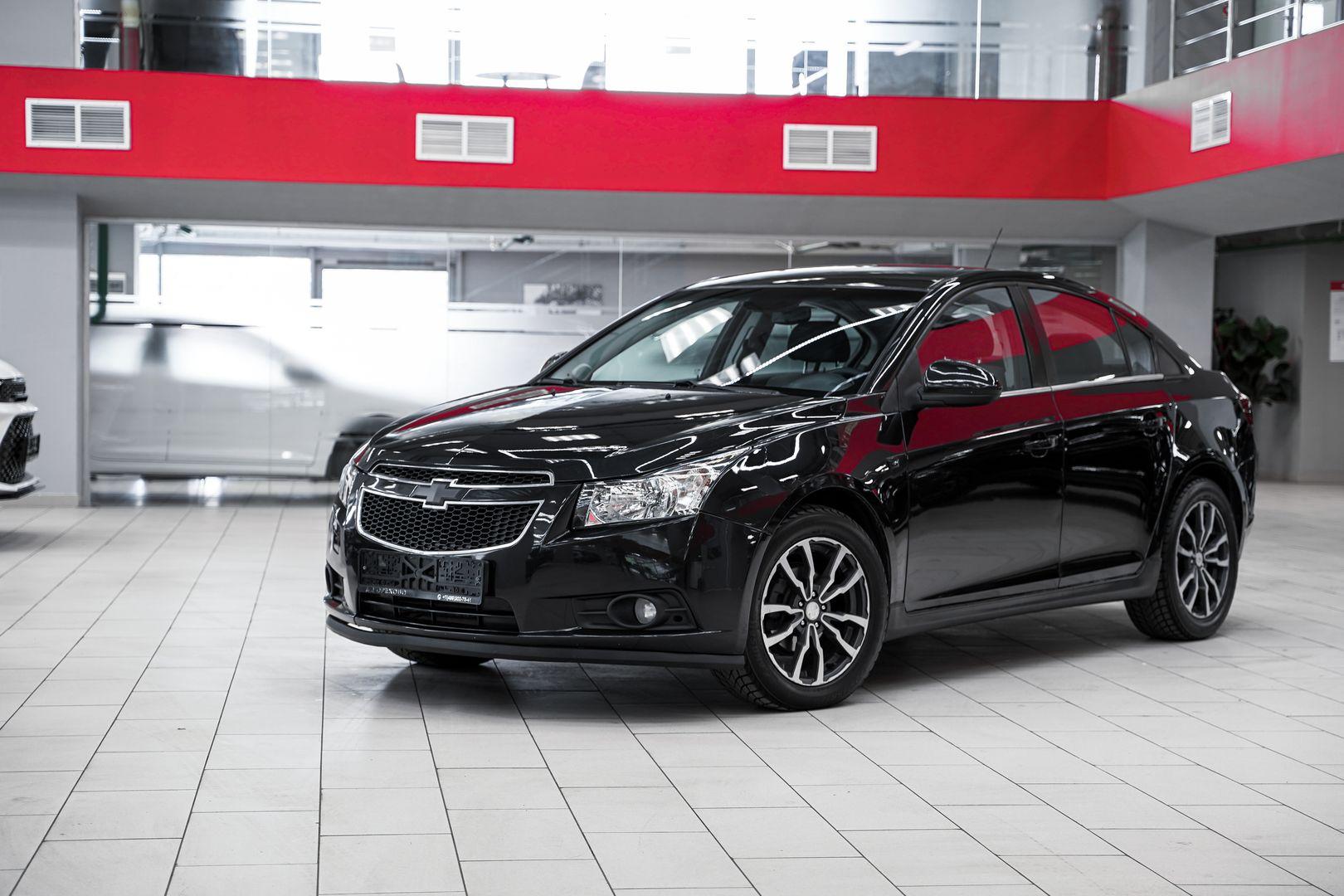 Chevrolet Cruze 2009, черный, ДЦ Орехово