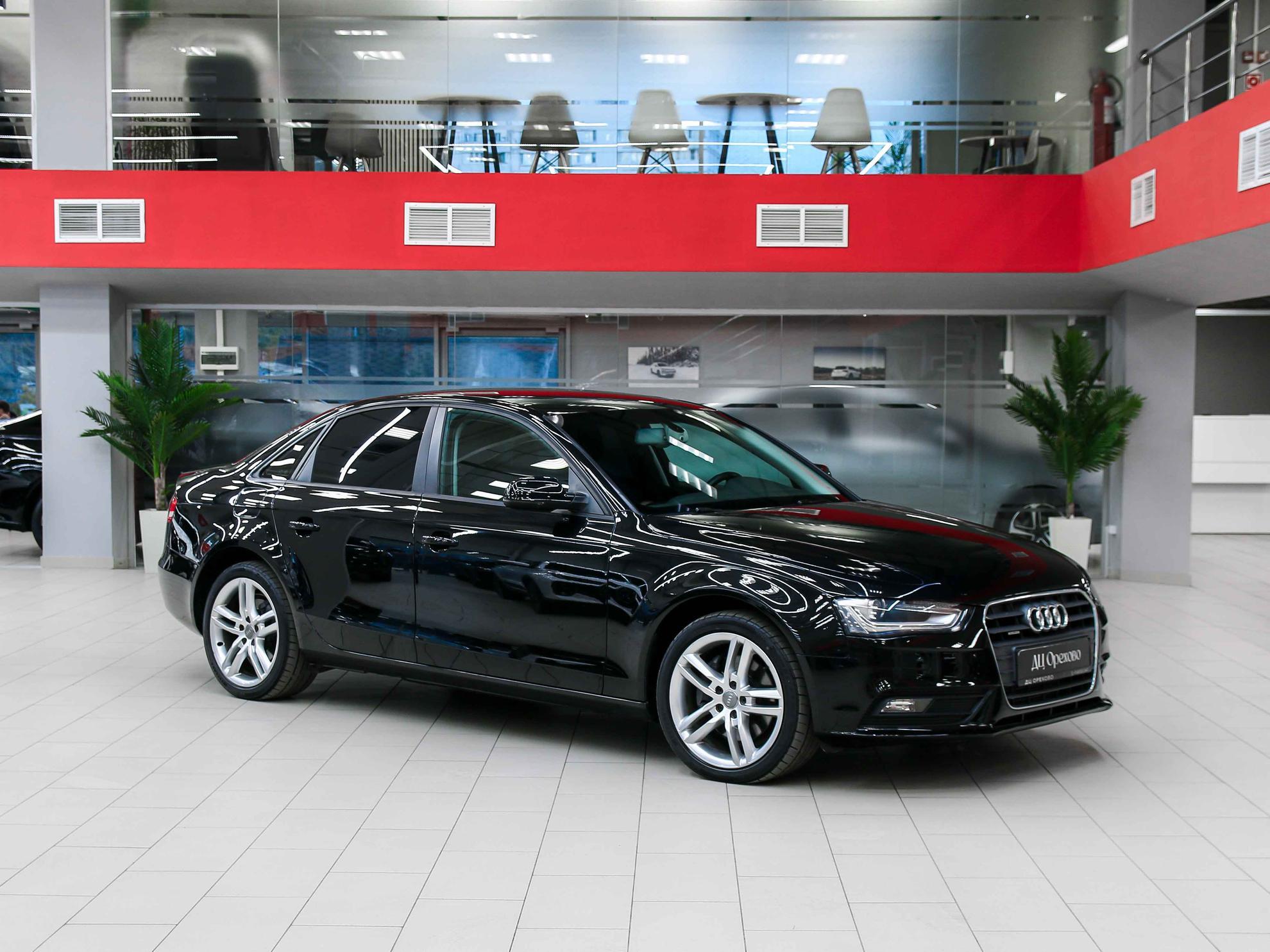 Audi A4 2013, черный, ДЦ Орехово