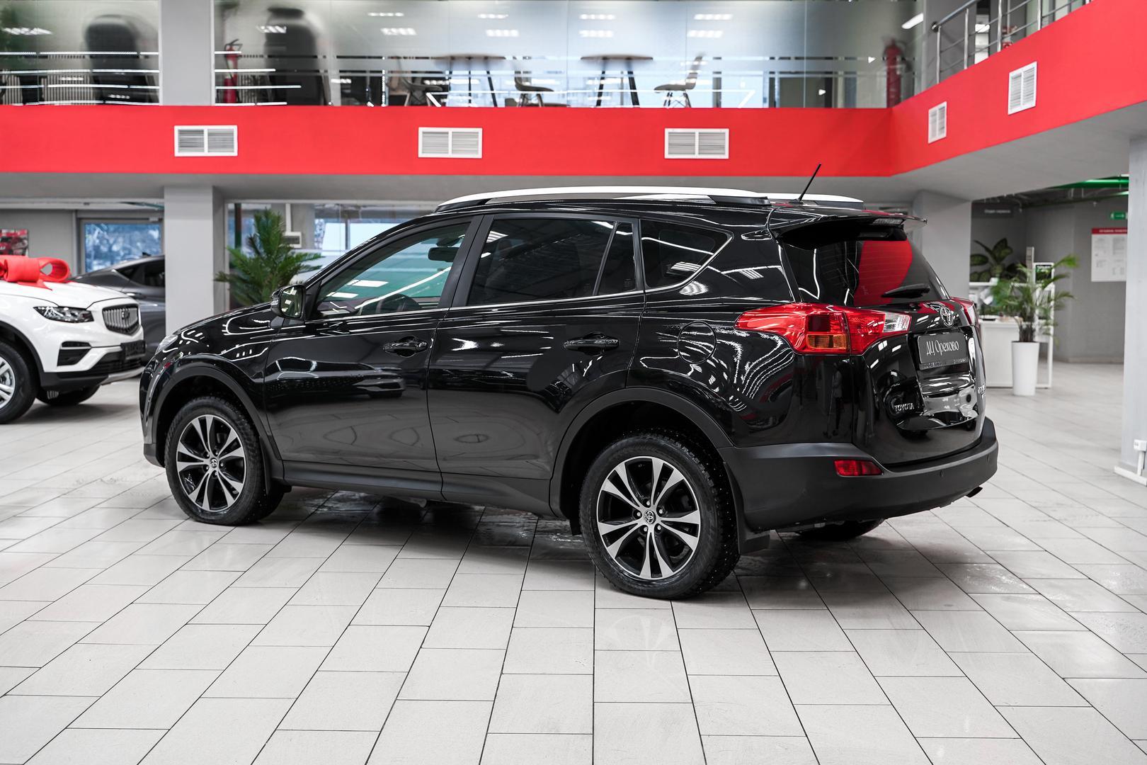 Toyota RAV4 2015, черный, ДЦ Орехово