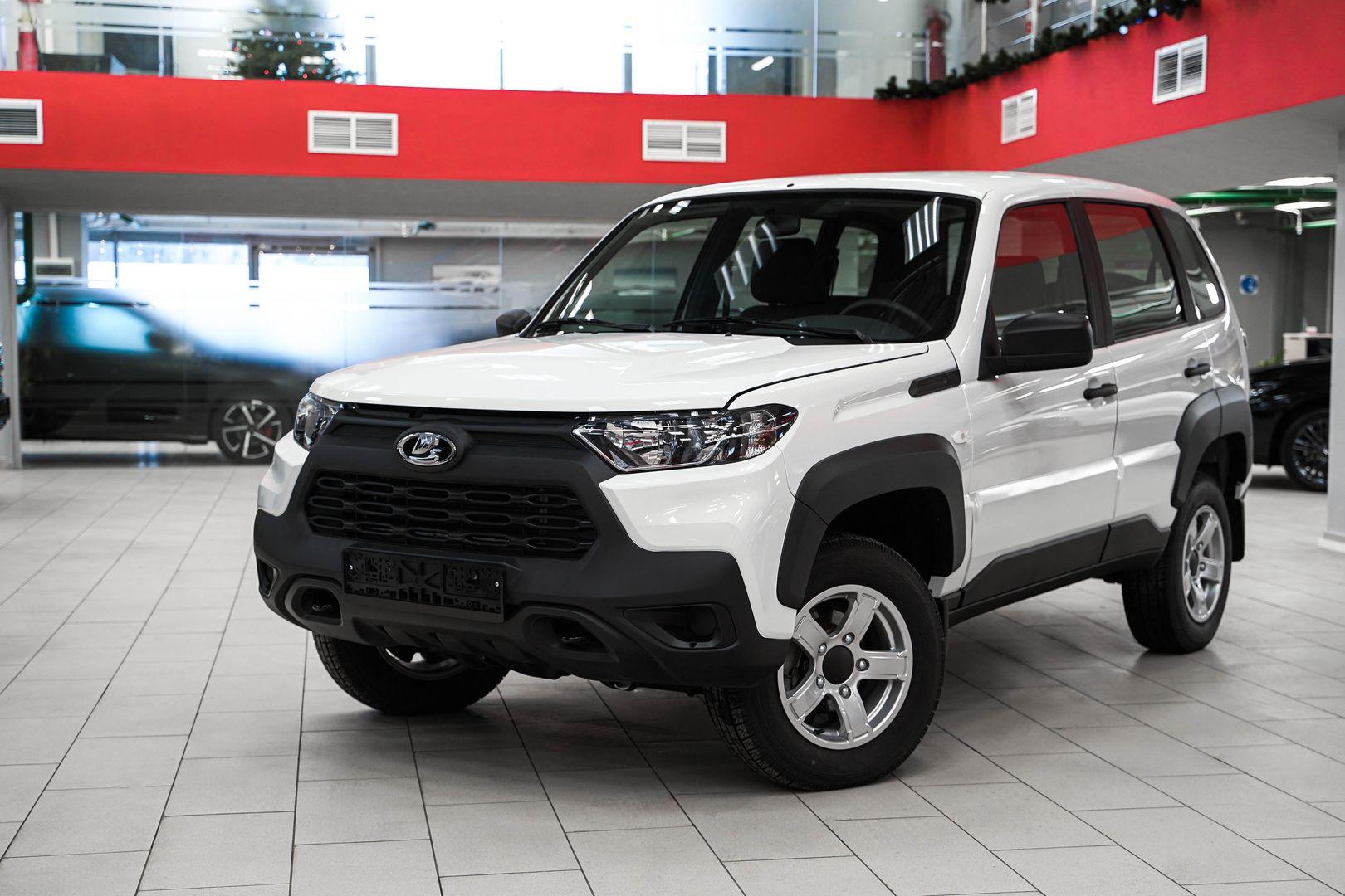 LADA (ВАЗ) Niva Travel 2024, белый, ДЦ Орехово