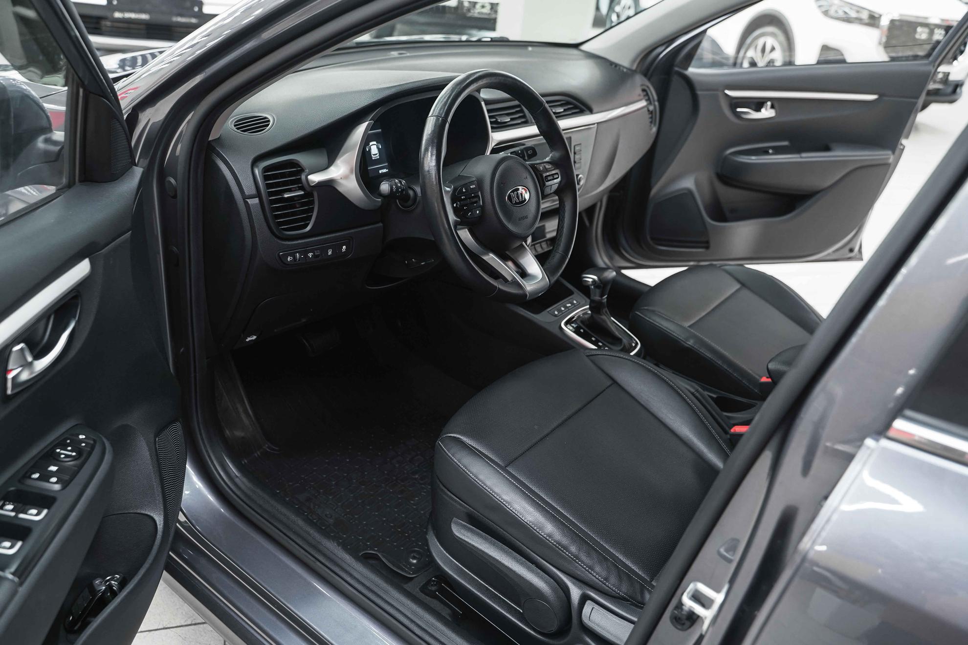 Kia Rio 2021, серый, ДЦ Орехово
