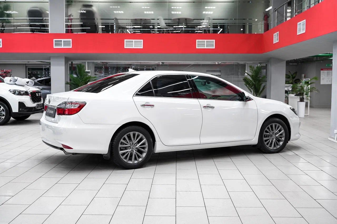Toyota Camry 2017, белый, ДЦ Орехово