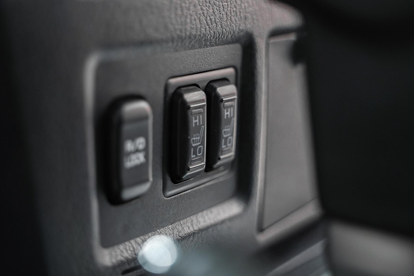 Mitsubishi Pajero 2011, белый, ДЦ Орехово