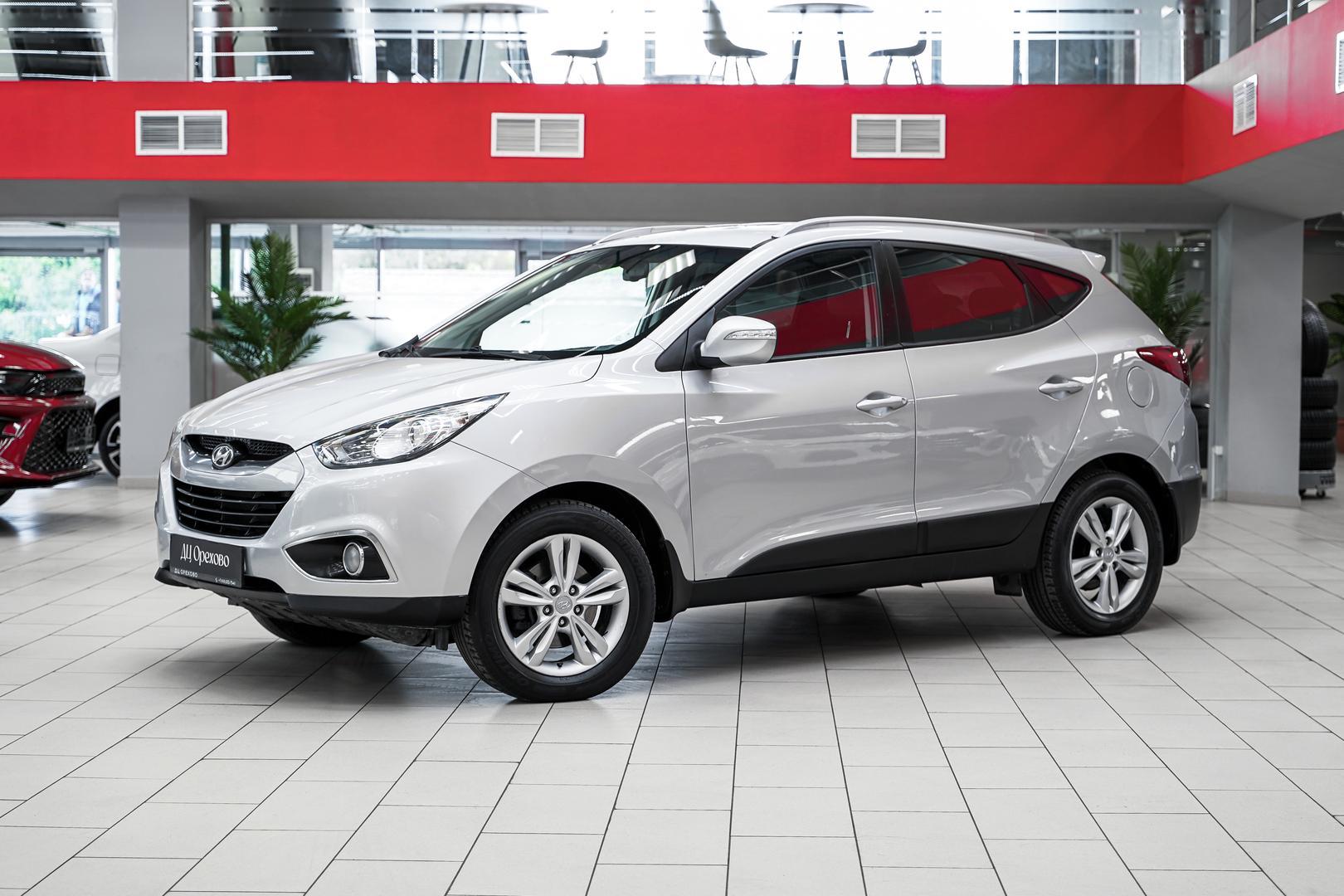 Hyundai ix35 2012, серебряный, ДЦ Орехово