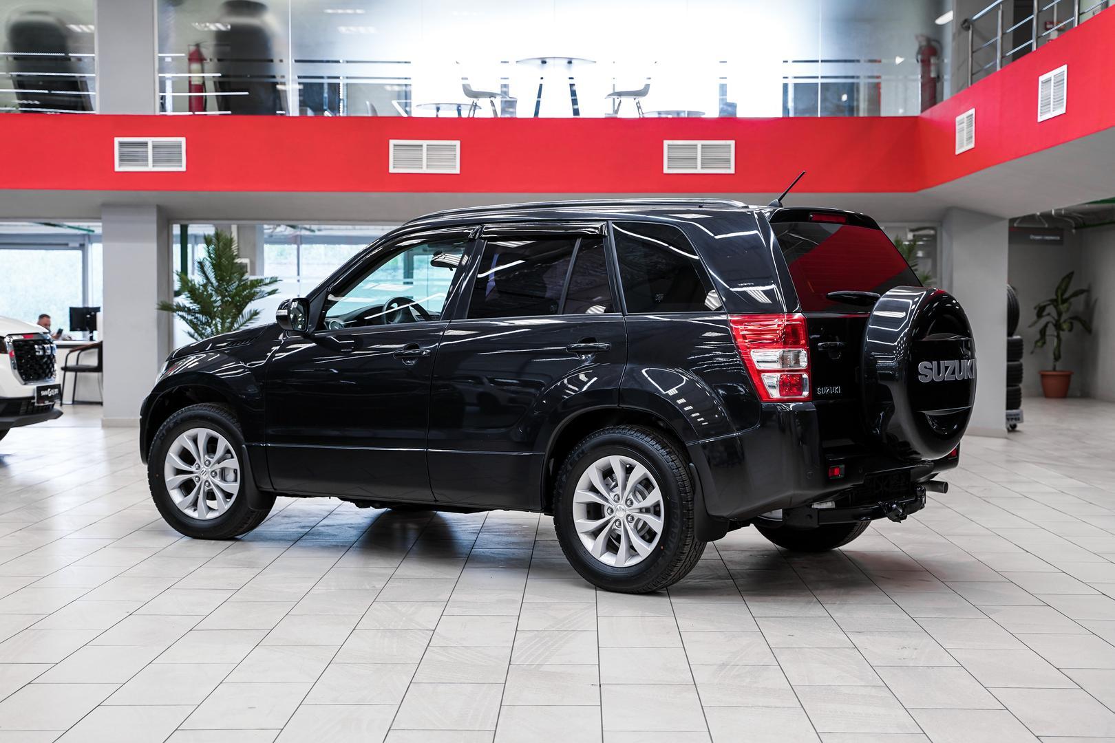 Suzuki Grand Vitara 2013, черный, ДЦ Орехово