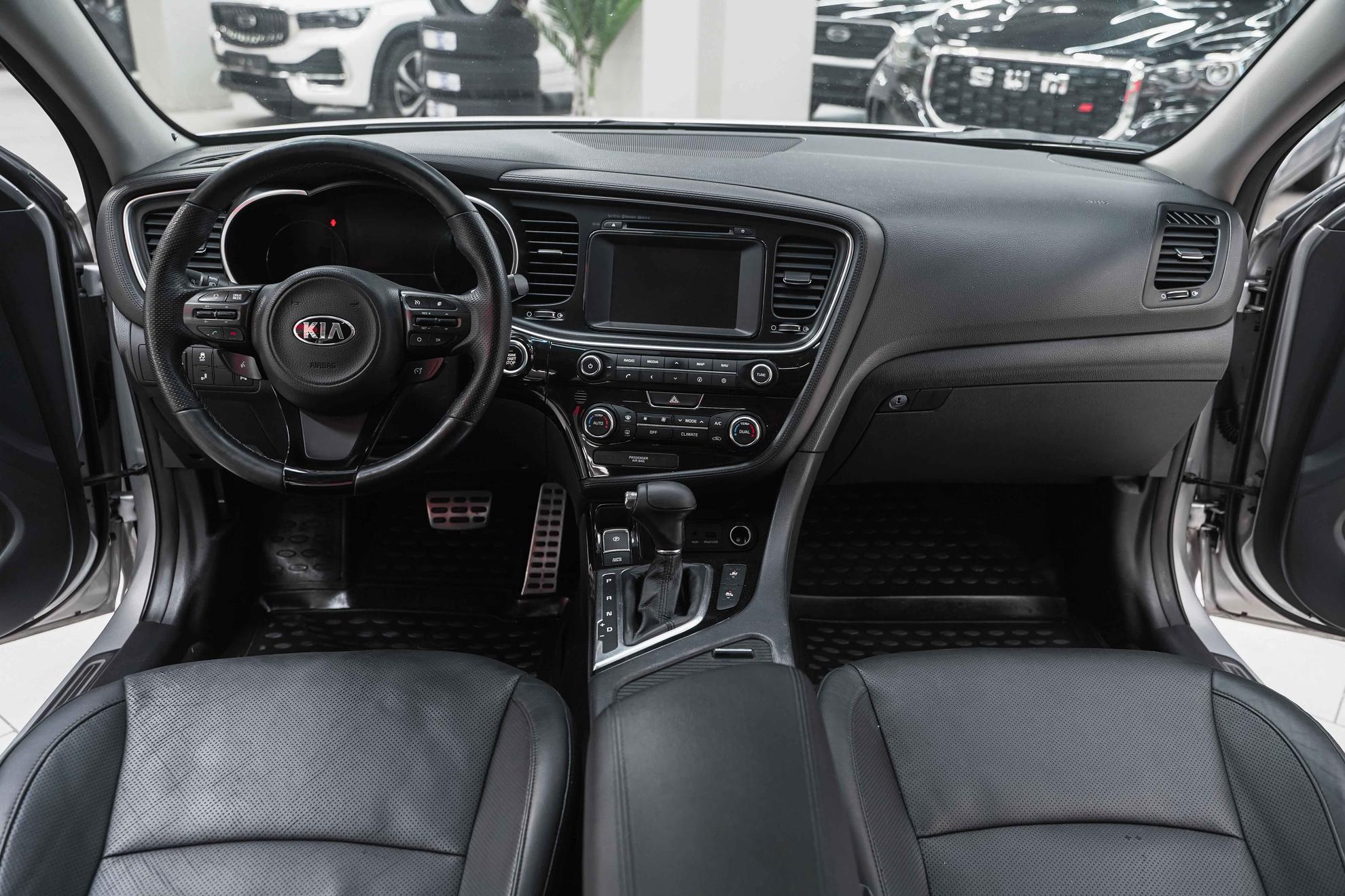 Kia Optima 2014, серебряный, ДЦ Орехово