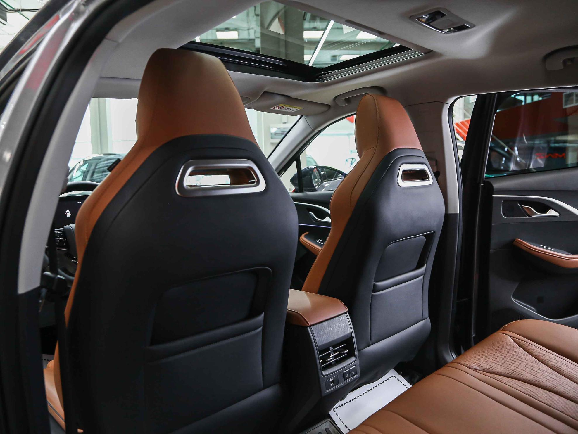 Omoda C5 2022, серый, ДЦ Орехово