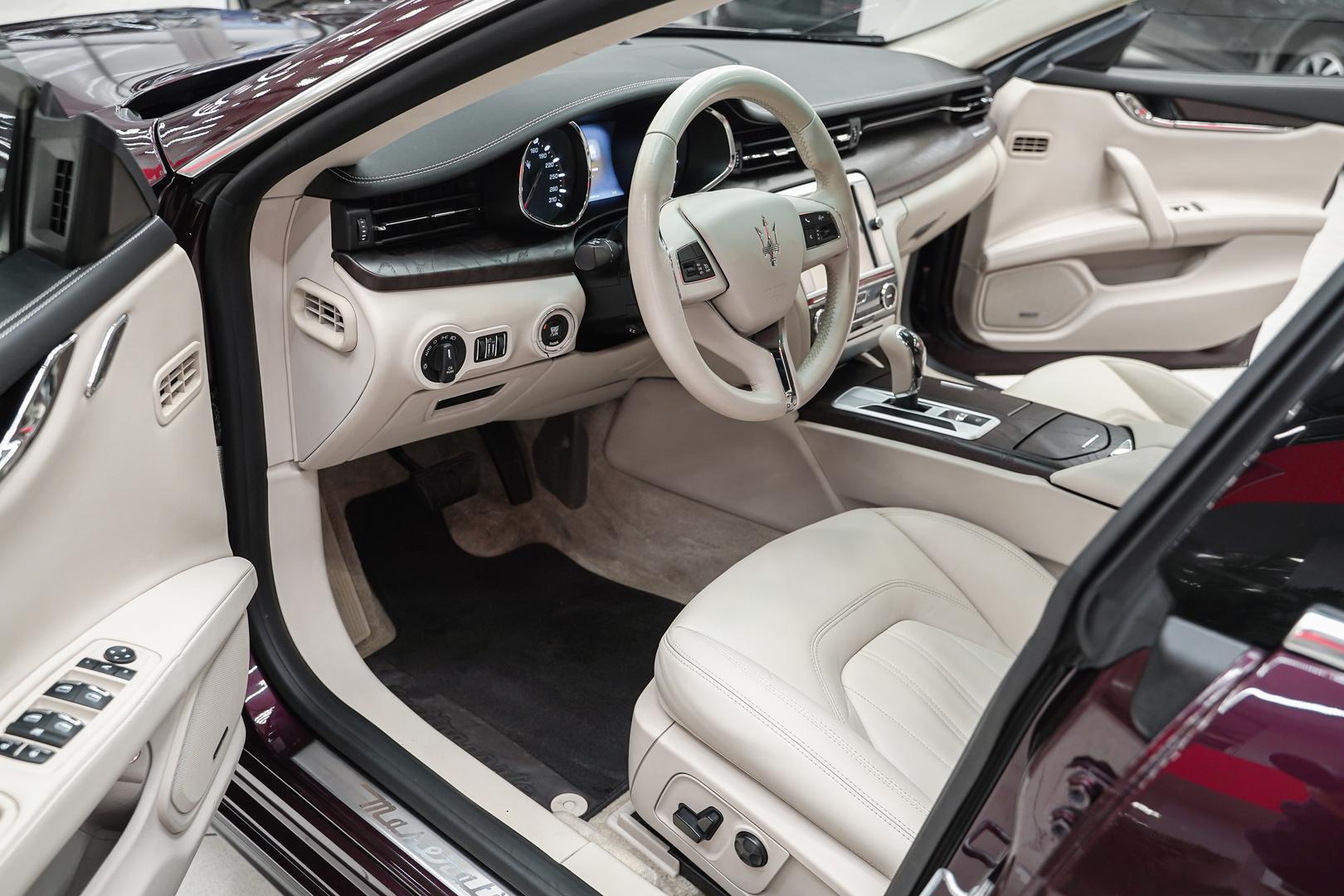 Maserati Quattroporte 2015, пурпурный, ДЦ Орехово