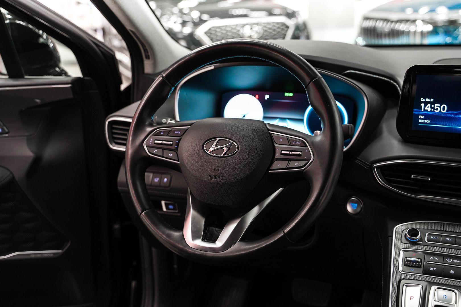 Hyundai Santa Fe 2022, черный, ДЦ Орехово