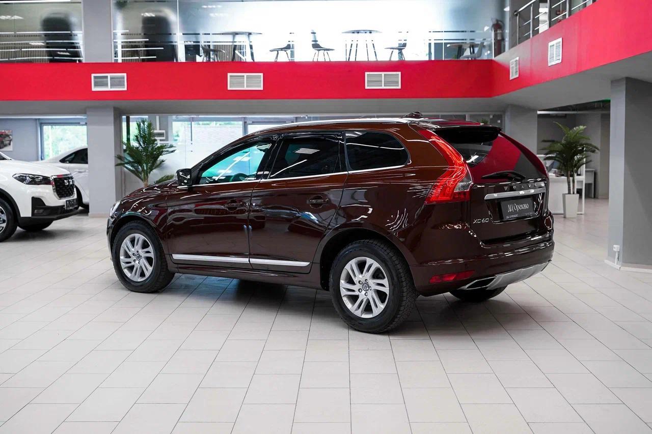 Volvo XC60 2013, коричневый, ДЦ Орехово