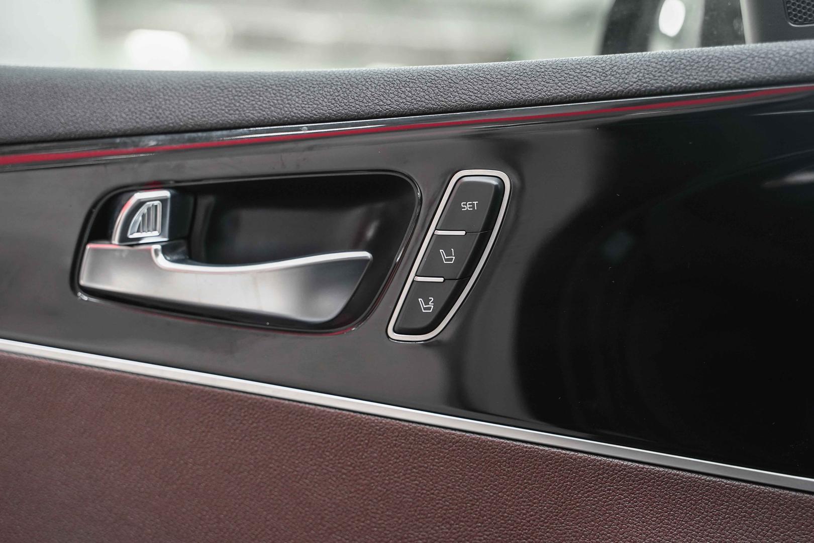 Kia Sorento 2016, серый, ДЦ Орехово