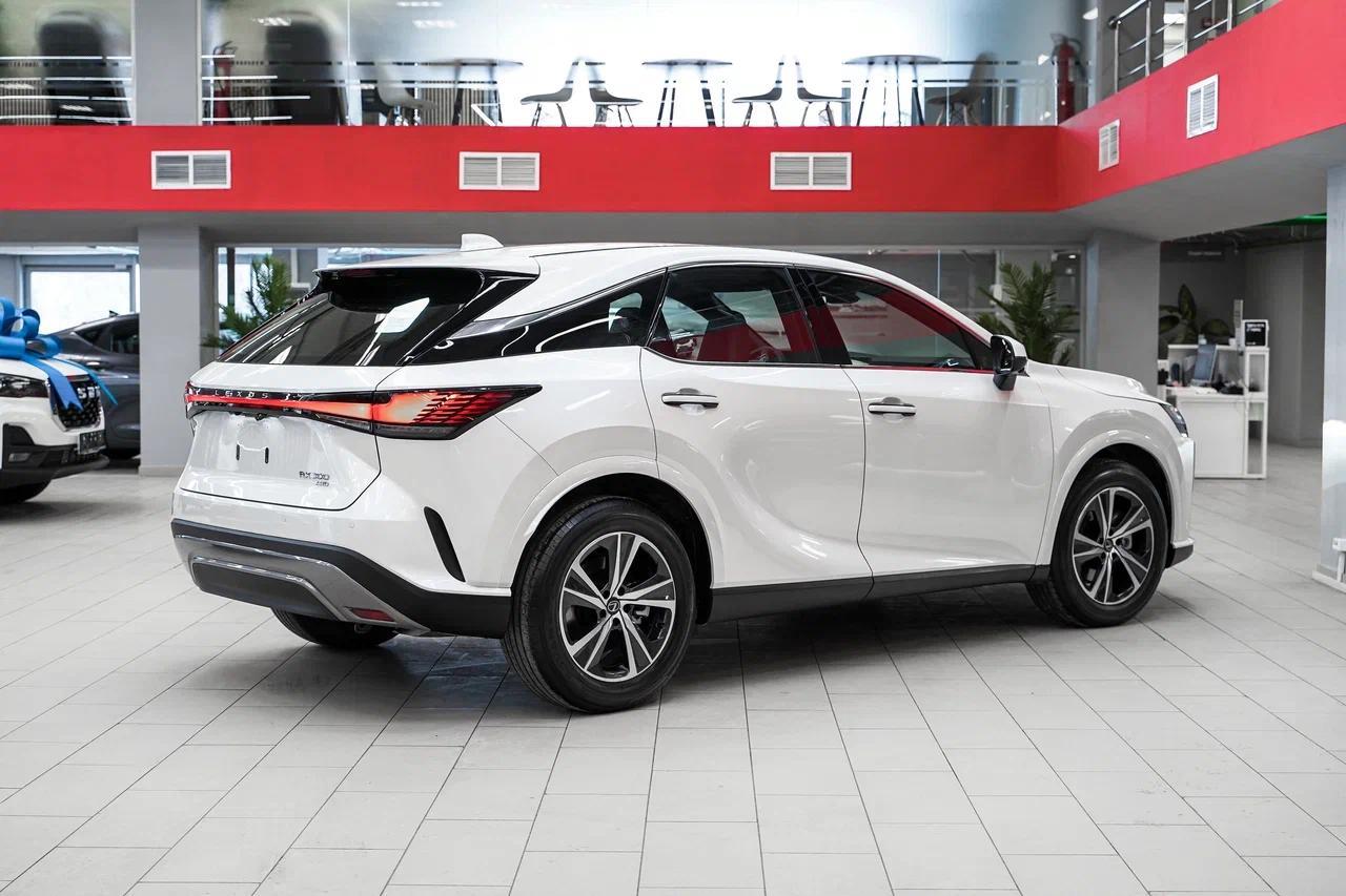 Lexus RX 2025, белый, ДЦ Орехово