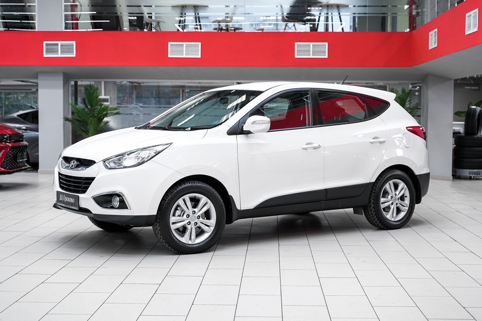 Hyundai ix35 2013, белый, ДЦ Орехово