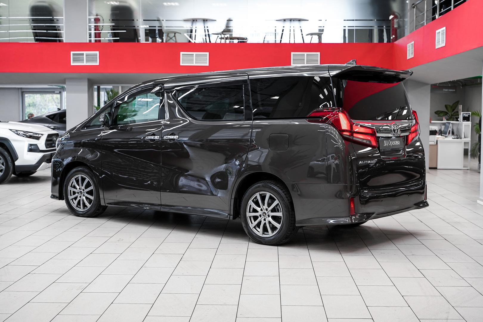 Toyota Alphard 2020, коричневый, ДЦ Орехово