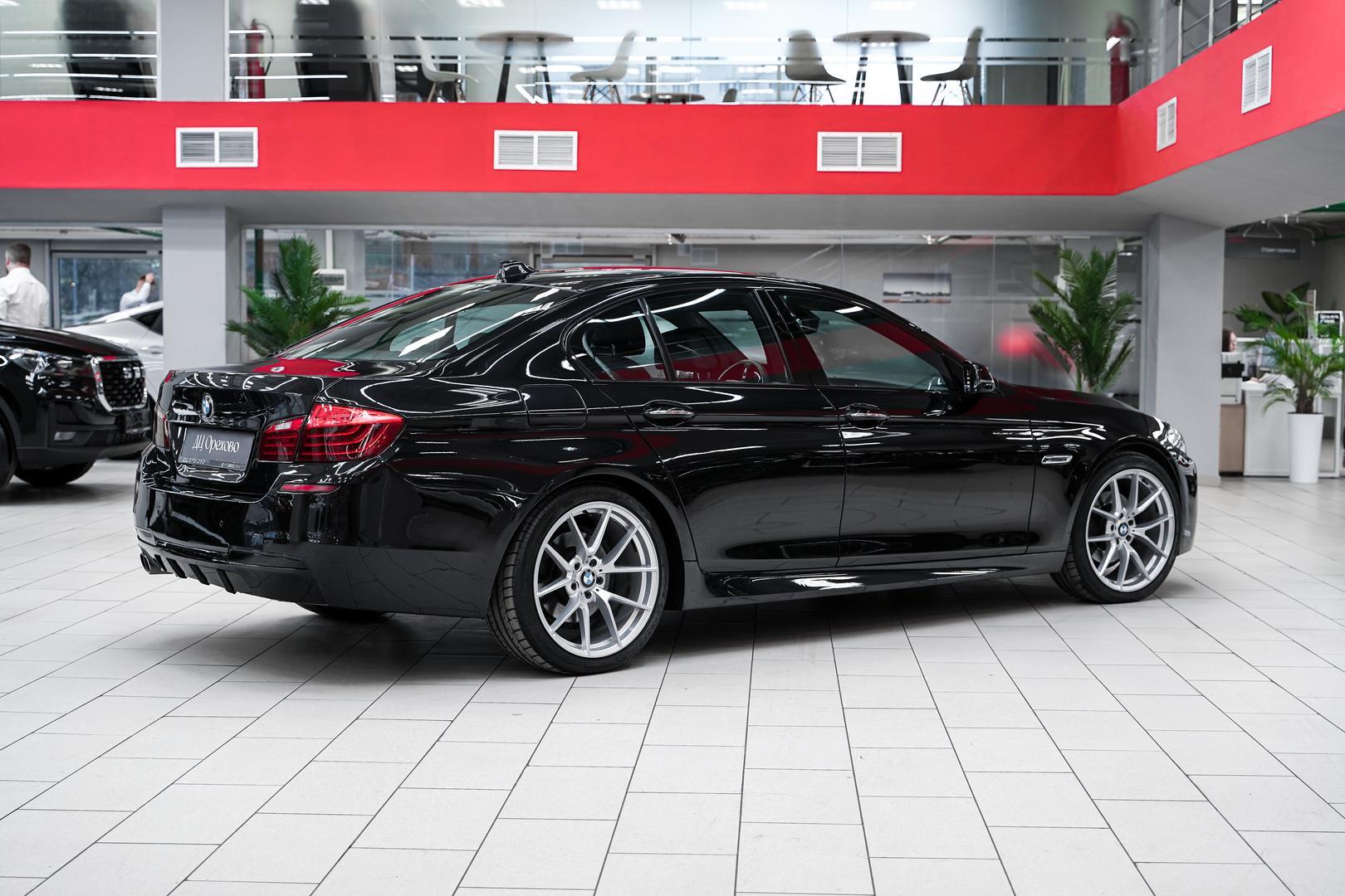 BMW 5 серии 2016, черный, ДЦ Орехово