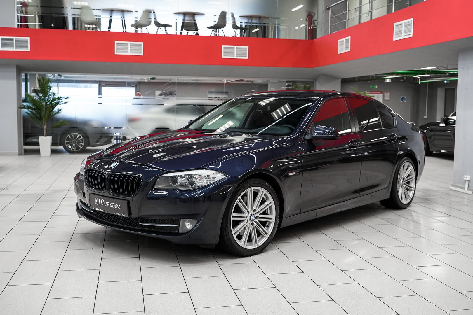 BMW 5 серии 2012, синий, ДЦ Орехово