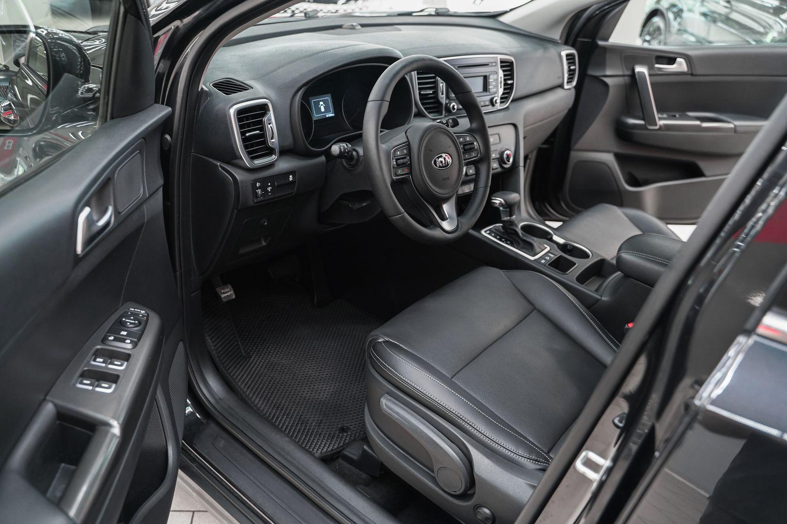 Kia Sportage 2016, черный, ДЦ Орехово
