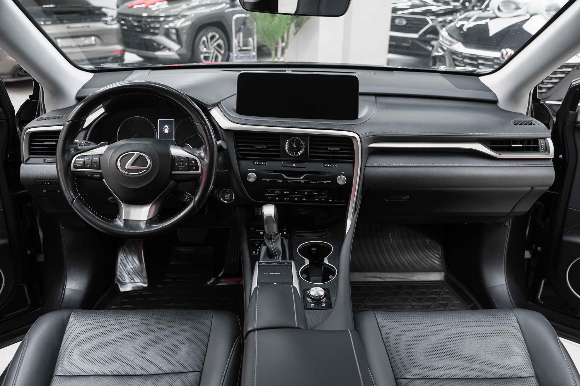 Lexus RX 2019, черный, ДЦ Орехово