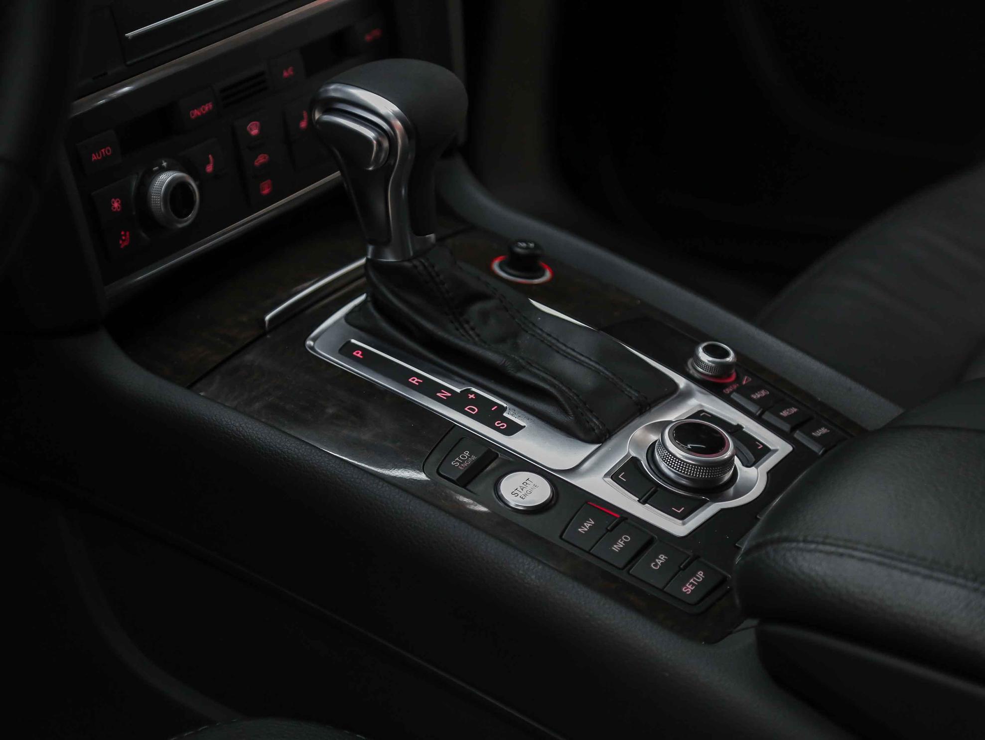 Audi Q7 2013, черный, ДЦ Орехово