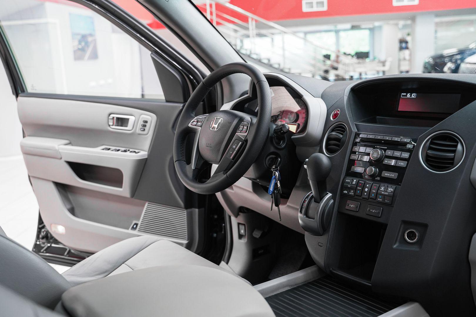Honda Pilot 2012, черный, ДЦ Орехово