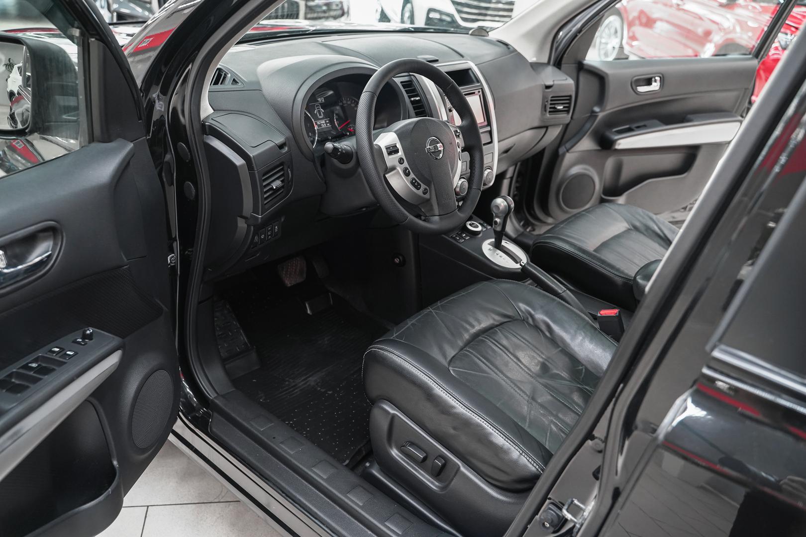 Nissan X-Trail 2012, черный, ДЦ Орехово